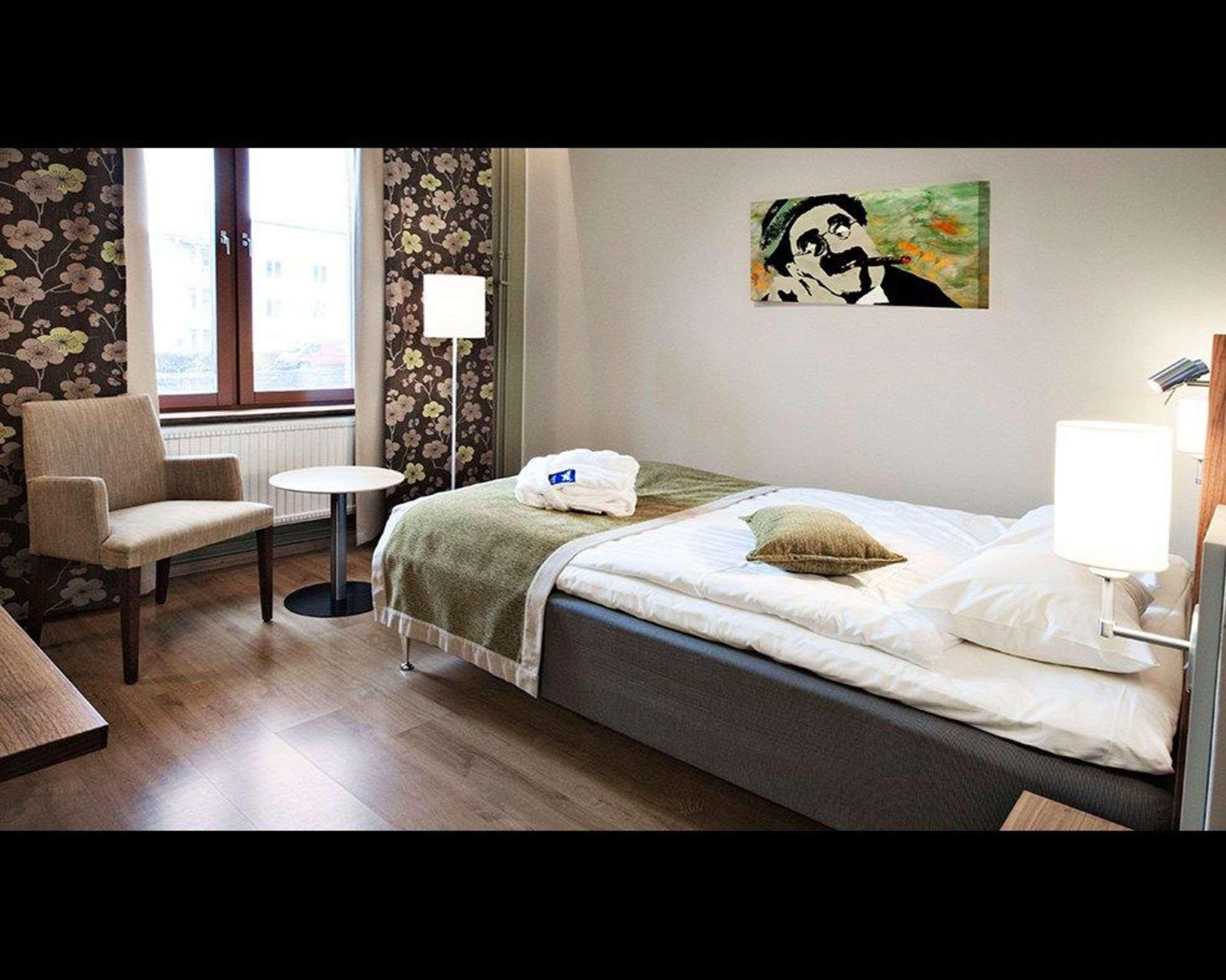Home Hotel Kung Oscar Trollhättan Exterior photo